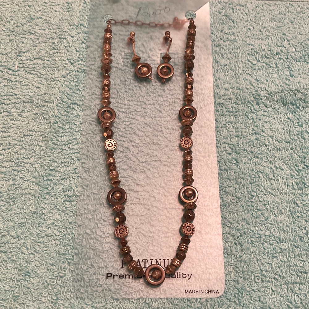 Bio-Cen IPPO Women's Necklace with matching earrings